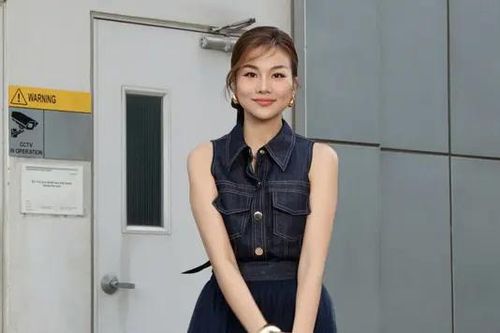 Thanh Hằng được khen thăng hạng nhan sắc sau kết hôn