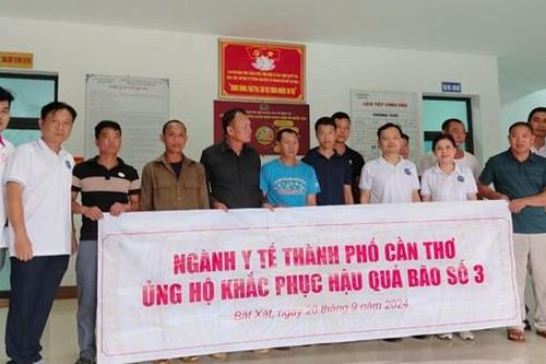 Vượt hơn 2.000 km đến với đồng bào Lào Cai