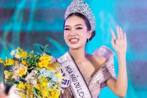Võ Cao Kỳ Duyên đăng quang hoa hậu
