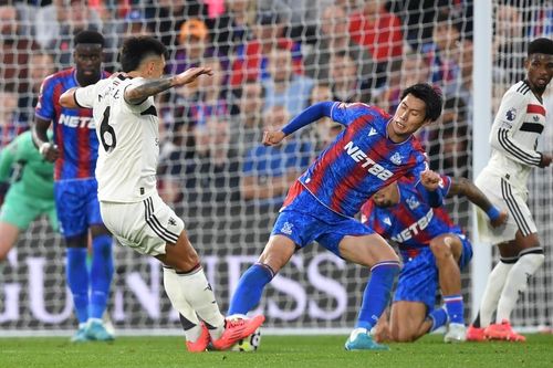 Lisandro Martinez bị tố gây nguy hiểm cho Kamada