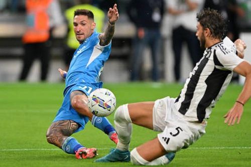 Vlahovic vẫn tịt ngòi, Juventus hòa trận thứ 3 liên tiếp ở Serie A