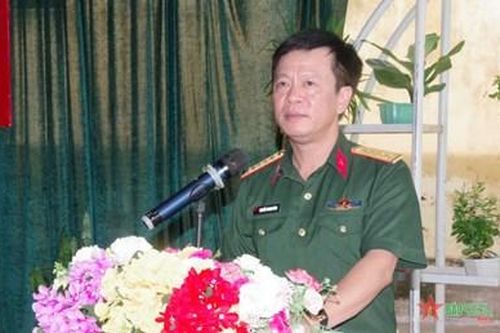 Sư đoàn 968 (Quân khu 4) nắm tình hình cán bộ, chiến sĩ tham gia thực binh bắn đạn thật trong diễn tập