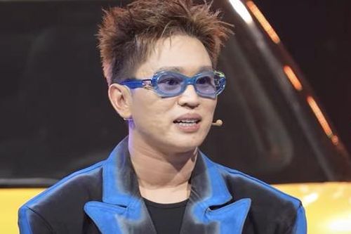 Phát ngôn sai lệch lịch sử, Rap Việt vẫn để B Ray ngồi ghế nóng