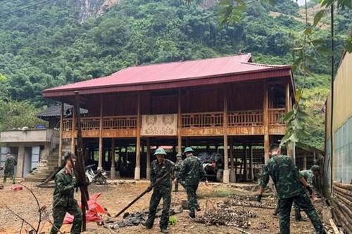 Hơn 40 hộ dân ở TP Sơn La thoát cảnh lũ lụt sau gần 2 tháng bị ngập