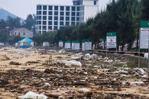 'Biến dạng' bãi biển đẹp nhất Hà Tĩnh