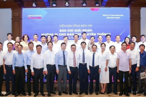 Báo chí hãy tạo ra những câu chuyện tích cực, mang tính xây dựng và giải pháp