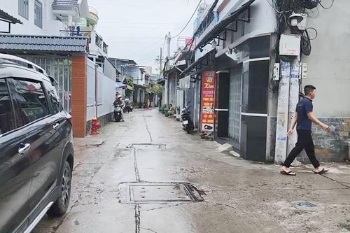 Nghi đâm chết người tình rồi tự sát trong phòng trọ ở TPHCM