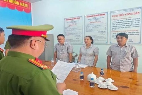 Khởi tố, bắt giam Phó phòng Nông nghiệp và Phát triển nông thôn huyện Định Quán