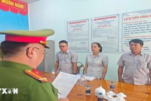 Đồng Nai bắt giam nguyên chủ tịch UBND xã thiếu trách nhiệm gây hậu quả