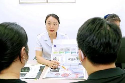 Mỗi năm có khoảng 1 triệu cặp vợ chồng ở Việt Nam vô sinh, hiếm muộn