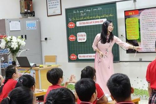 Một quận ở Hà Nội cần tuyển 19 hiệu phó