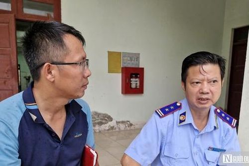 Vất vả, hiểm nguy nghề 'cai nghiện'