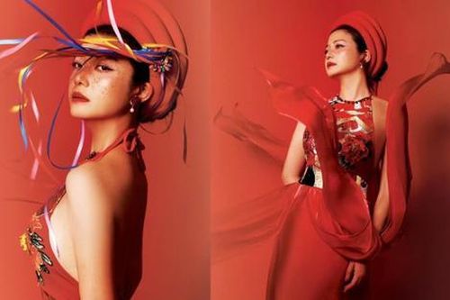 Kiều Anh diện áo yếm mỏng manh khoe vẻ đẹp quyến rũ ở tuổi 42