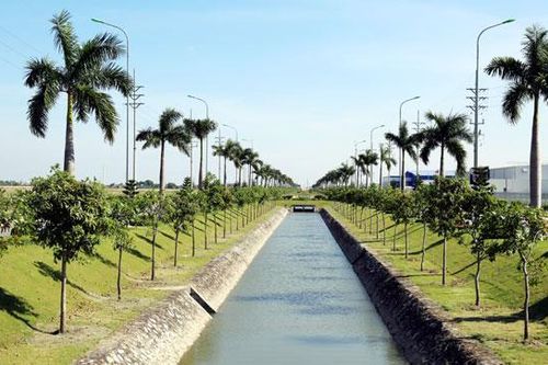 Vĩnh Phúc tìm lời giải cho bài toán 'khách thuê liên tục giục nhưng mặt bằng khu công nghiệp vẫn chưa xong'