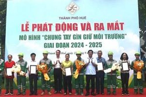 Ra mắt mô hình 'Chung tay gìn giữ môi trường' hưởng ứng Ngày Chủ nhật xanh
