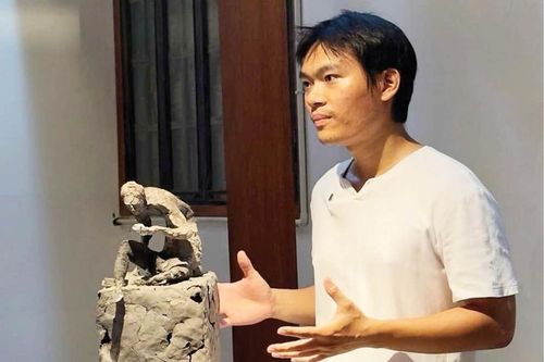 Quả ngọt của một nghệ sĩ tay ngang