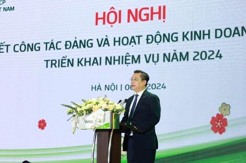 Chủ tịch Ngân hàng Vietcombank (VCB): Việc bán 6,5% vốn cổ phần có thể xong trong nửa đầu năm 2025