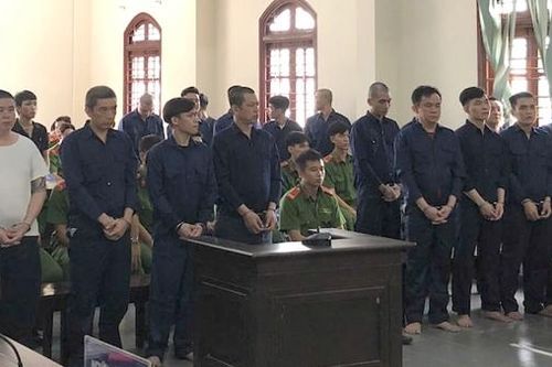 Gây rối trong trung tâm thành phố, 26 bị cáo lãnh án tù