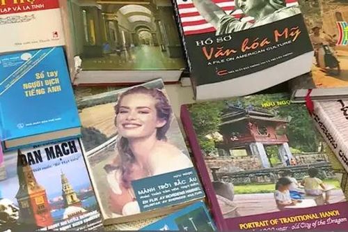 Lý luận phê bình văn học, thời cơ và thách thức | Văn hóa và sự kiện | 21/09/2024