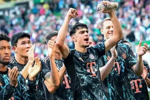 Bayern Munich dễ dàng vượt qua Werder Bremen
