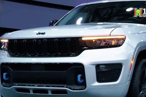 Triệu hồi sửa chữa xe Jeep Grand Cherokee tại Việt Nam