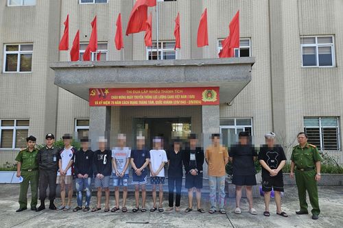 Bắt giữ nhóm thanh niên mang theo hung khí rượt đuổi đánh nhau