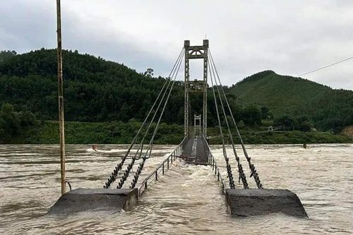 Thanh Hóa: Nhiều địa phương 'oằn mình' đối phó với lũ trên sông Chu