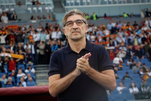 AS Roma thay tướng đổi vận