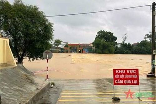 Hà Tĩnh: Nước sông Ngàn Phố dâng cao, nguy cơ ngập lụt, sạt lở đất
