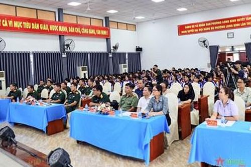 Cục Xe-Máy phối hợp tuyên truyền, phổ biến giáo dục pháp luật