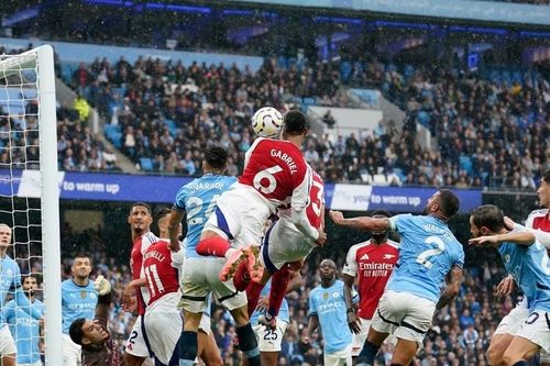 Chùm ảnh: Man City – Arsenal chia điểm 'khó tin'