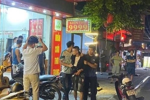 Bắt giữ đối tượng dùng dao đe dọa cướp tiệm vàng ở Hải Dương