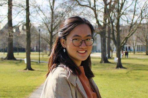 Từ sở thích làm vườn, nữ sinh 21 tuổi giành học bổng tiến sĩ Đại học Harvard