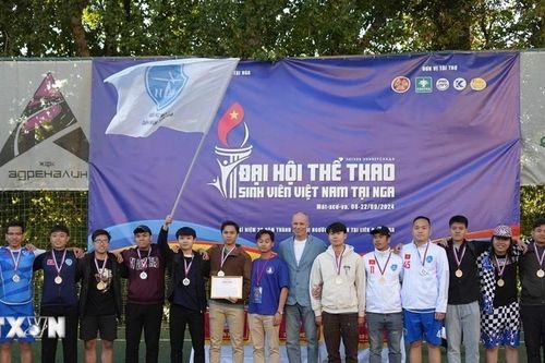 Đại hội Thể thao Sinh viên Việt Nam tại Nga hướng về đồng bào vùng bão lụt