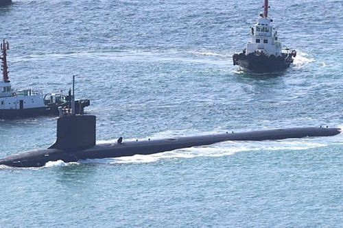 Tàu ngầm USS Vermont đến Hàn Quốc