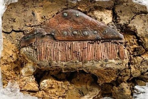 Phát hiện ngôi mộ của 'người man rợ' 1.700 năm tuổi