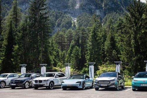 Na Uy là quốc gia đầu tiên có nhiều xe điện hơn xe xăng