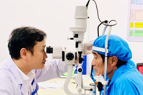 Cảnh báo chấn thương mắt do tai nạn lao động
