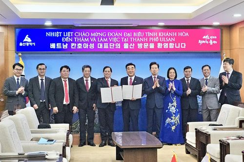 Lãnh đạo tỉnh Khánh Hòa và thành phố Ulsan ký kết bản ghi nhớ hợp tác