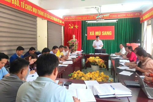 Phát triển đảng viên nơi biên giới - Gian nan 'đãi cát tìm vàng'