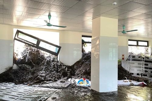 Lào Cai còn 3 trường chưa thể đón học sinh đi học trở lại