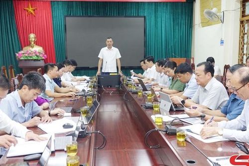 Kiểm tra tiến độ xây dựng nông thôn mới tại huyện Mai Sơn và Yên Châu