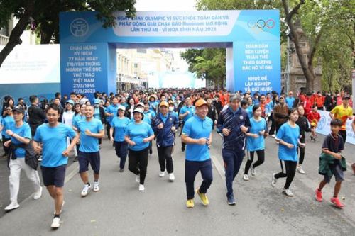 1.000 vận động viên tham dự Chung kết Giải chạy Báo Hà nội mới mở rộng năm 2024