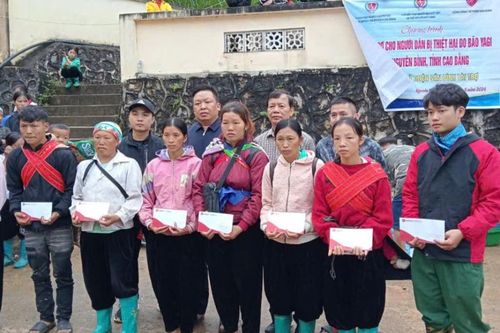 Tặng 304 suất quà cho người dân bị ảnh hưởng thiên tai tại Nguyên Bình