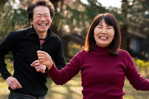 7 điều bạn nên làm để có cuộc sống nghỉ hưu hạnh phúc, vui vẻ