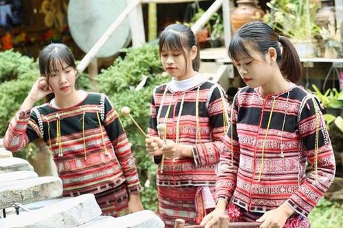 Nhịp đàn ở ghềnh Đá Đĩa