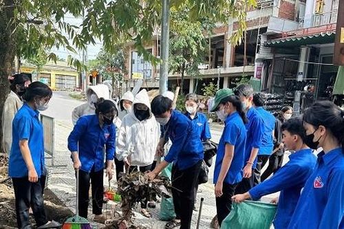 Quảng Trị: Hơn 8.000 đoàn viên ra quân hưởng ứng chiến dịch Làm cho thế giới sạch hơn