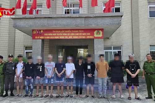 Không mâu thuẫn, vẫn mang hung khí đuổi đánh nhau