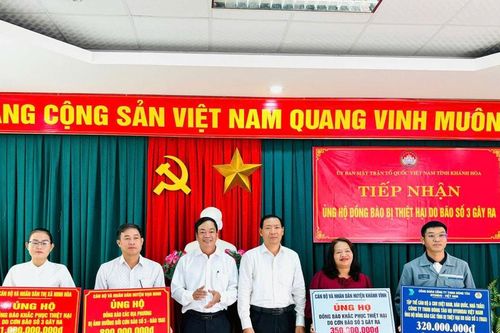 Mặt trận Khánh Hòa tiếp nhận hơn 2,8 tỷ đồng ủng hộ đồng bào các tỉnh miền Bắc bị thiên tai