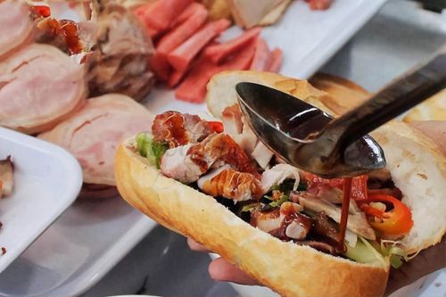 Những chiếc bánh mì của tuổi thơ